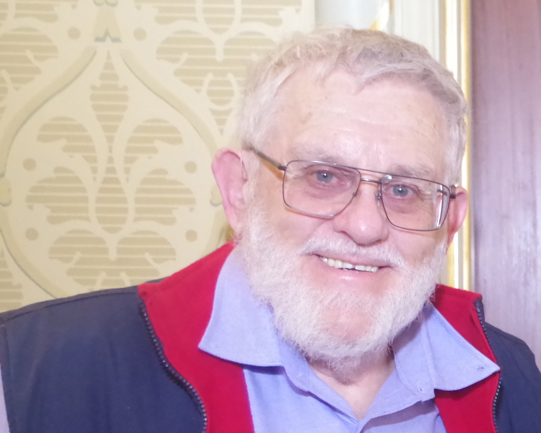 headshot of Allan Burton